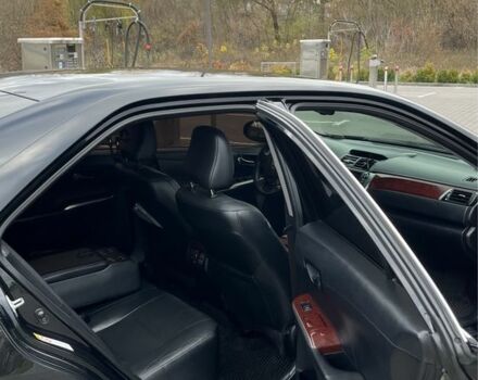 Черный Тойота Камри, объемом двигателя 2.5 л и пробегом 257 тыс. км за 15400 $, фото 16 на Automoto.ua