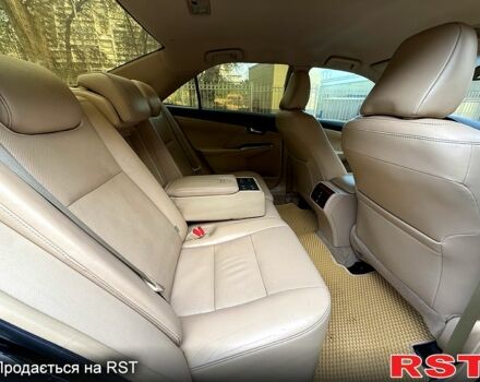 Черный Тойота Камри, объемом двигателя 2.5 л и пробегом 208 тыс. км за 9500 $, фото 10 на Automoto.ua