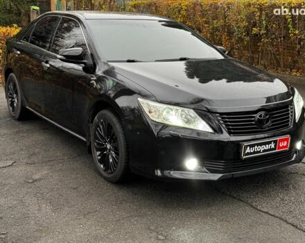 Черный Тойота Камри, объемом двигателя 2.5 л и пробегом 257 тыс. км за 13990 $, фото 2 на Automoto.ua