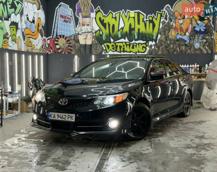 Черный Тойота Камри, объемом двигателя 2.49 л и пробегом 256 тыс. км за 11500 $, фото 3 на Automoto.ua