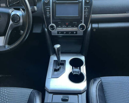 Тойота Камри 2014 в Мироновке на Automoto.ua Черный Тойота Камри, объемом двигателя 2.5 л и пробегом 175 тыс. км за 12600 $, фото 15 на Automoto.ua