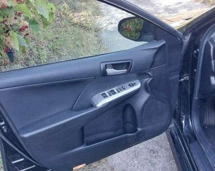 Черный Тойота Камри, объемом двигателя 2.5 л и пробегом 130 тыс. км за 12100 $, фото 10 на Automoto.ua