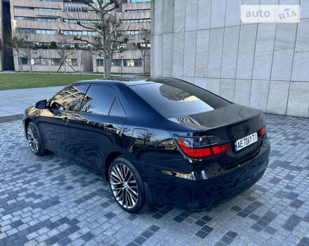 Черный Тойота Камри, объемом двигателя 2.5 л и пробегом 150 тыс. км за 16800 $, фото 21 на Automoto.ua