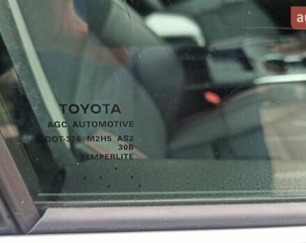 Чорний Тойота Камрі, об'ємом двигуна 2.49 л та пробігом 195 тис. км за 12100 $, фото 8 на Automoto.ua