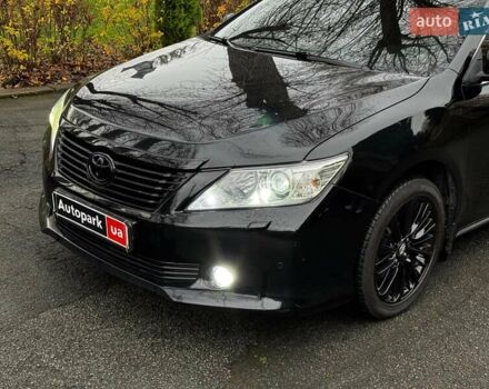 Черный Тойота Камри, объемом двигателя 2.5 л и пробегом 257 тыс. км за 13990 $, фото 3 на Automoto.ua
