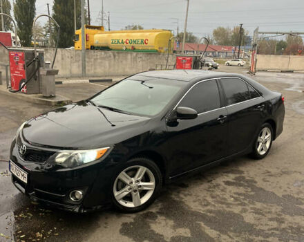 Черный Тойота Камри, объемом двигателя 2.5 л и пробегом 240 тыс. км за 14000 $, фото 2 на Automoto.ua