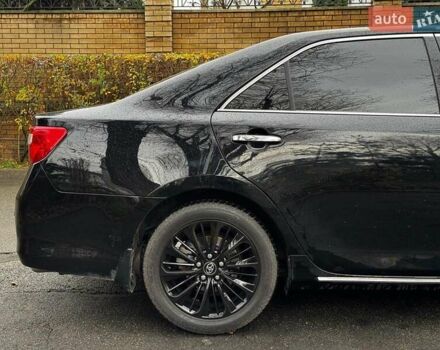 Черный Тойота Камри, объемом двигателя 2.5 л и пробегом 257 тыс. км за 13990 $, фото 6 на Automoto.ua