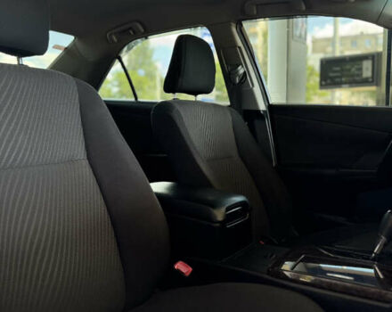 Чорний Тойота Камрі, об'ємом двигуна 2.49 л та пробігом 195 тис. км за 14999 $, фото 12 на Automoto.ua