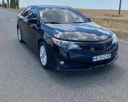 Чорний Тойота Камрі, об'ємом двигуна 2.49 л та пробігом 190 тис. км за 12250 $, фото 2 на Automoto.ua