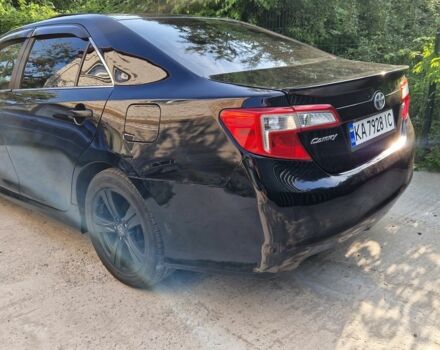 Чорний Тойота Камрі, об'ємом двигуна 2.5 л та пробігом 190 тис. км за 9500 $, фото 4 на Automoto.ua