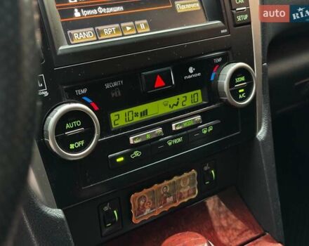 Черный Тойота Камри, объемом двигателя 2.5 л и пробегом 257 тыс. км за 13990 $, фото 20 на Automoto.ua