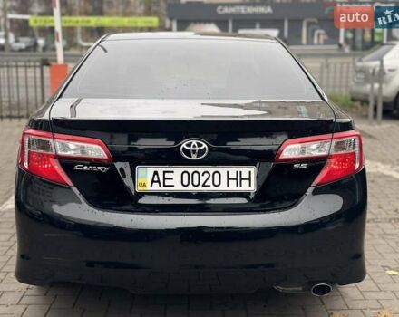 Черный Тойота Камри, объемом двигателя 2.49 л и пробегом 210 тыс. км за 12300 $, фото 4 на Automoto.ua