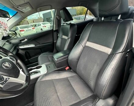 Тойота Камри 2014 в Кривом Роге на Automoto.ua Черный Тойота Камри, объемом двигателя 2.5 л и пробегом 221 тыс. км за 9800 $, фото 15 на Automoto.ua