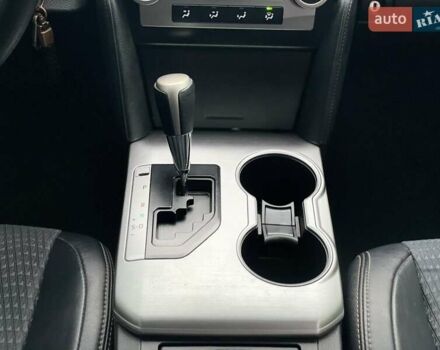 Черный Тойота Камри, объемом двигателя 2.49 л и пробегом 210 тыс. км за 12300 $, фото 14 на Automoto.ua