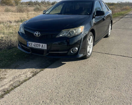 Черный Тойота Камри, объемом двигателя 2.49 л и пробегом 237 тыс. км за 12300 $, фото 11 на Automoto.ua