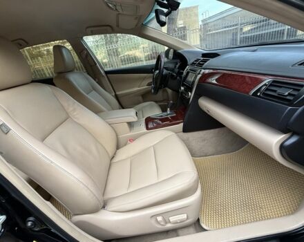 Чорний Тойота Камрі, об'ємом двигуна 2.5 л та пробігом 208 тис. км за 9500 $, фото 8 на Automoto.ua