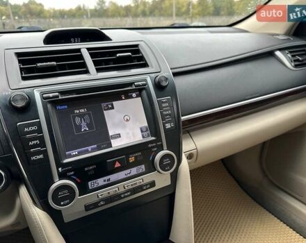 Черный Тойота Камри, объемом двигателя 2.49 л и пробегом 220 тыс. км за 12800 $, фото 29 на Automoto.ua