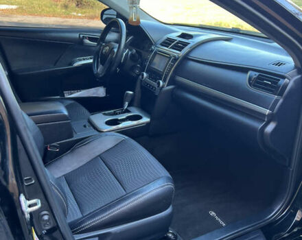 Тойота Камри 2014 в Мироновке на Automoto.ua Черный Тойота Камри, объемом двигателя 2.5 л и пробегом 175 тыс. км за 12600 $, фото 12 на Automoto.ua