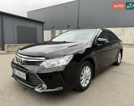 Черный Тойота Камри, объемом двигателя 2.5 л и пробегом 153 тыс. км за 16700 $, фото 1 на Automoto.ua