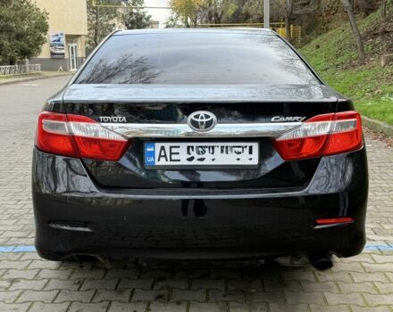 Чорний Тойота Камрі, об'ємом двигуна 2.5 л та пробігом 208 тис. км за 9500 $, фото 4 на Automoto.ua