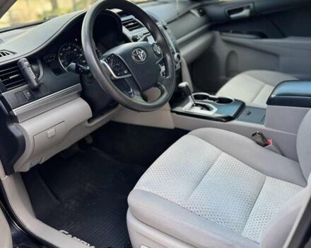 Черный Тойота Камри, объемом двигателя 2.49 л и пробегом 195 тыс. км за 11250 $, фото 16 на Automoto.ua