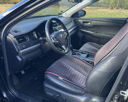 Чорний Тойота Камрі, об'ємом двигуна 2.49 л та пробігом 250 тис. км за 14500 $, фото 8 на Automoto.ua