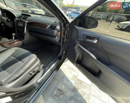 Черный Тойота Камри, объемом двигателя 2.5 л и пробегом 215 тыс. км за 16900 $, фото 31 на Automoto.ua
