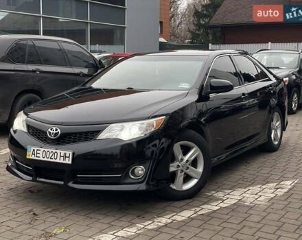Черный Тойота Камри, объемом двигателя 2.49 л и пробегом 210 тыс. км за 12300 $, фото 2 на Automoto.ua