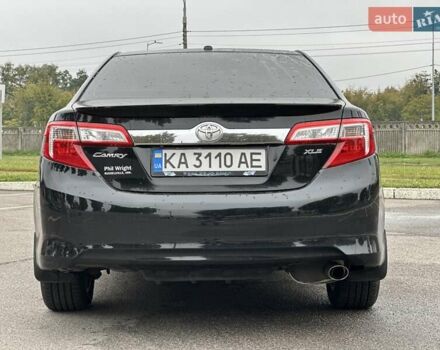Черный Тойота Камри, объемом двигателя 2.49 л и пробегом 220 тыс. км за 12800 $, фото 5 на Automoto.ua