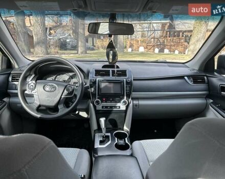 Черный Тойота Камри, объемом двигателя 2.49 л и пробегом 195 тыс. км за 11250 $, фото 13 на Automoto.ua