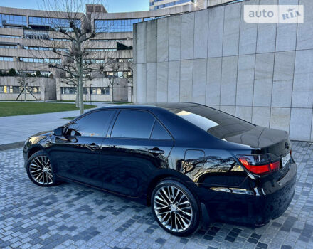 Черный Тойота Камри, объемом двигателя 2.5 л и пробегом 150 тыс. км за 16800 $, фото 17 на Automoto.ua