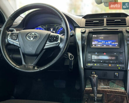 Чорний Тойота Камрі, об'ємом двигуна 2.49 л та пробігом 195 тис. км за 14999 $, фото 6 на Automoto.ua