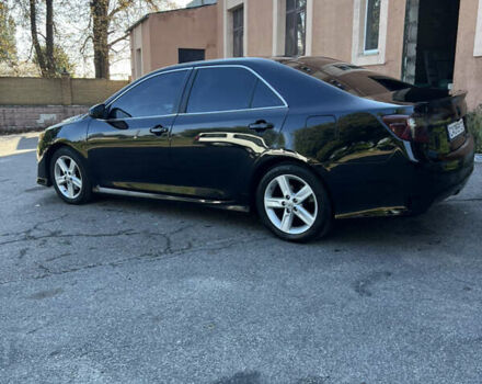 Тойота Камри 2014 в Мироновке на Automoto.ua Черный Тойота Камри, объемом двигателя 2.5 л и пробегом 175 тыс. км за 12600 $, фото 7 на Automoto.ua