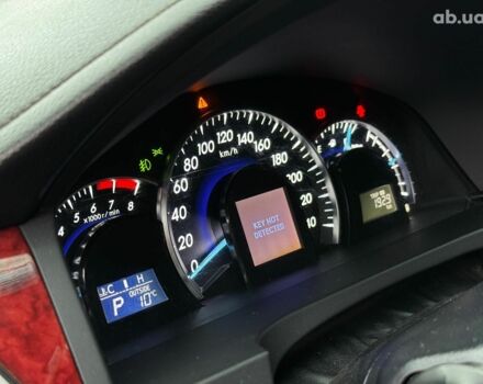 Черный Тойота Камри, объемом двигателя 2.5 л и пробегом 257 тыс. км за 13990 $, фото 16 на Automoto.ua