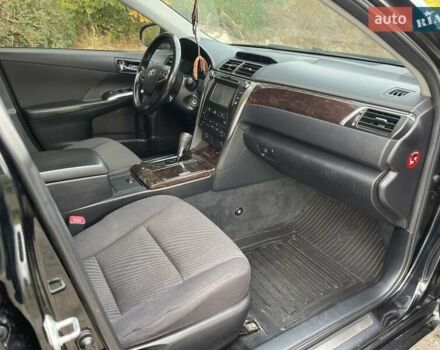 Черный Тойота Камри, объемом двигателя 2.5 л и пробегом 188 тыс. км за 15300 $, фото 15 на Automoto.ua