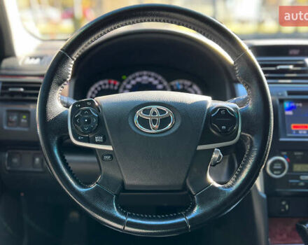 Черный Тойота Камри, объемом двигателя 2.49 л и пробегом 260 тыс. км за 13750 $, фото 10 на Automoto.ua