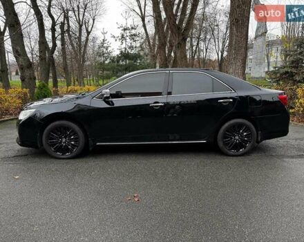 Черный Тойота Камри, объемом двигателя 2.5 л и пробегом 257 тыс. км за 13990 $, фото 13 на Automoto.ua