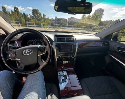 Черный Тойота Камри, объемом двигателя 2.5 л и пробегом 128 тыс. км за 15000 $, фото 6 на Automoto.ua