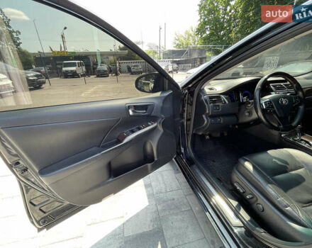 Черный Тойота Камри, объемом двигателя 2.5 л и пробегом 215 тыс. км за 16900 $, фото 19 на Automoto.ua