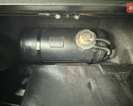 Черный Тойота Камри, объемом двигателя 2.49 л и пробегом 321 тыс. км за 16000 $, фото 16 на Automoto.ua