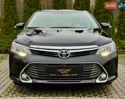 Чорний Тойота Камрі, об'ємом двигуна 2.49 л та пробігом 135 тис. км за 19999 $, фото 5 на Automoto.ua