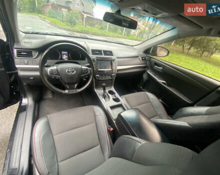 Черный Тойота Камри, объемом двигателя 2.5 л и пробегом 140 тыс. км за 15700 $, фото 12 на Automoto.ua