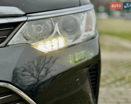 Чорний Тойота Камрі, об'ємом двигуна 2.49 л та пробігом 135 тис. км за 19999 $, фото 26 на Automoto.ua