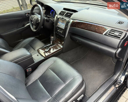 Черный Тойота Камри, объемом двигателя 2.5 л и пробегом 190 тыс. км за 15500 $, фото 8 на Automoto.ua