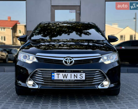 Чорний Тойота Камрі, об'ємом двигуна 2.5 л та пробігом 222 тис. км за 14900 $, фото 1 на Automoto.ua
