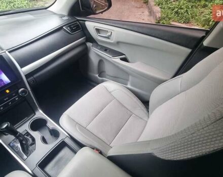 Черный Тойота Камри, объемом двигателя 2.5 л и пробегом 260 тыс. км за 12500 $, фото 24 на Automoto.ua