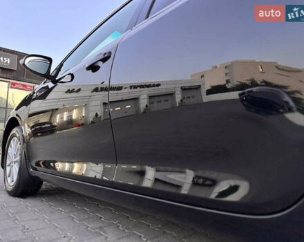 Чорний Тойота Камрі, об'ємом двигуна 2.49 л та пробігом 142 тис. км за 15300 $, фото 14 на Automoto.ua