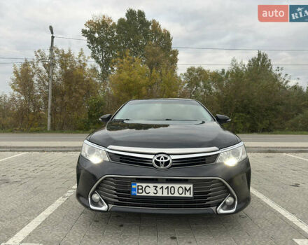 Черный Тойота Камри, объемом двигателя 2.49 л и пробегом 280 тыс. км за 15200 $, фото 10 на Automoto.ua