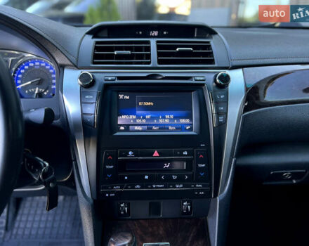 Чорний Тойота Камрі, об'ємом двигуна 2.5 л та пробігом 222 тис. км за 14900 $, фото 29 на Automoto.ua