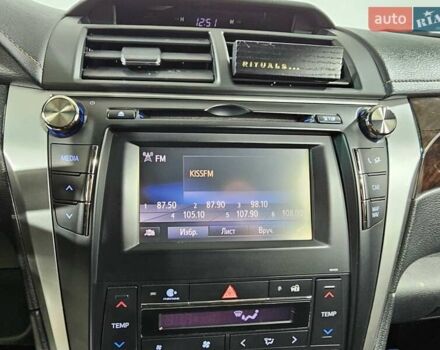 Чорний Тойота Камрі, об'ємом двигуна 2.49 л та пробігом 210 тис. км за 16999 $, фото 29 на Automoto.ua